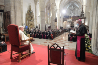 4-Apostolic Journey to Slovakia: Meeting with Bishops, Priests, Religious, Consecrated Persons, Seminarians, Catechists