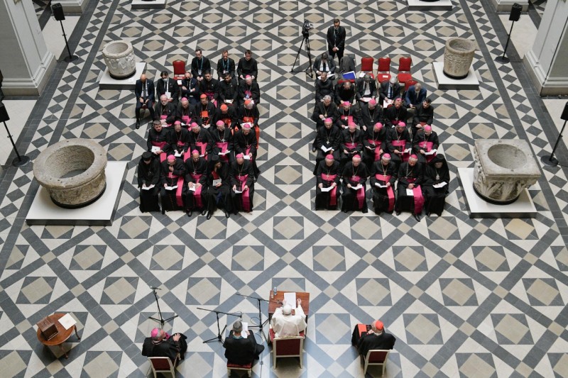 El Papa, con los obispos húngaros