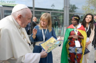 2-Visita del Santo Padre Francisco a Asís con motivo del encuentro “Economy of Francesco”