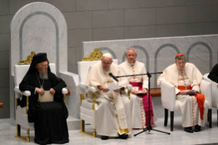 1-Apostolic Journey to the Kingdom of Bahrain: Ecumenical meeting and Prayer For Peace  