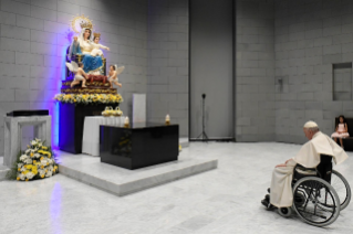 4-Viaggio Apostolico nel Regno del Bahrein: Incontro ecumenico e preghiera per la pace  
