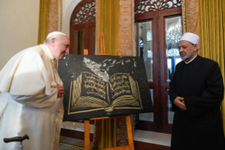 5-Voyage apostolique au Royaume de Bahreïn : Rencontre avec les membres du « Muslim Council of Elders » 
