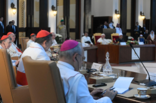 10-Voyage apostolique au Royaume de Bahreïn : Rencontre avec les membres du « Muslim Council of Elders » 