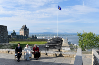 6-Viaggio Apostolico in Canada: Incontro con le Autorità Civili, con i rappresentanti delle Popolazioni Indigene e con il Corpo Diplomatico presso la "Citadelle de Québec"