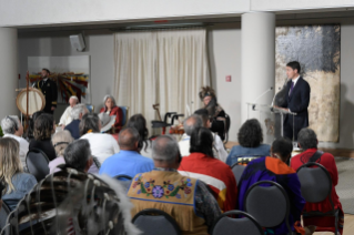 12-Apostolic Journey to Canada: Meeting with Civil Authorities, Representatives of Indigenous Peoples and Members of the Diplomatic Corps 