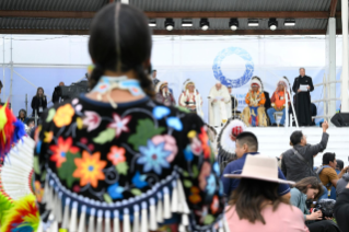 22-Viagem Apostólica ao Canadá: Encontro com as populações indígenas First Nations, Métis e Inuit