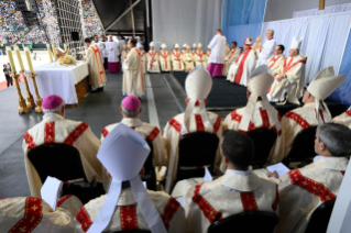 8-Apostolic Journey to Canada: Holy Mass