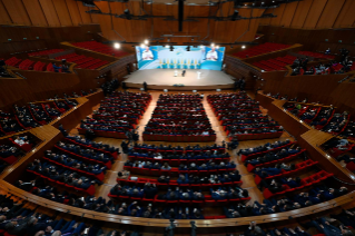 6-Viaje apostólico a Kazajistán: Encuentro con las autoridades, la sociedad civil y el Cuerpo Diplomático