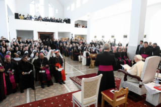 8-Viaje apostólico a Kazajistán: Encuentro con los obispos, sacerdotes, diáconos, consagrados, seminaristas y agentes pastorales