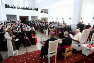 15-Viaje apostólico a Kazajistán: Encuentro con los obispos, sacerdotes, diáconos, consagrados, seminaristas y agentes pastorales