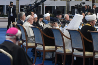 12-Viagem Apostólica ao Cazaquistão: Abertura e Sessão Plenária do "VII Congress of Leaders of World and traditional Religions" 
