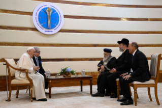 21-Voyage Apostolique au Kazakhstan : Ouverture et Session Plénière du "VIIe Congrès des leaders des religions mondiales et traditionnelles