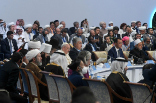 7-Viaje apostólico a Kazajistán: Lectura de la Declaración final y clausura del Congreso