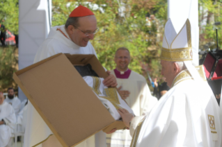 0-Visita pastoral a L’Aquila: Ángelus y Rito de la apertura de la Puerta Santa