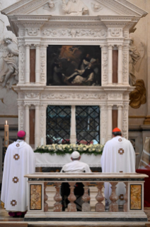 15-Visita pastoral a L’Aquila: Ángelus y Rito de la apertura de la Puerta Santa