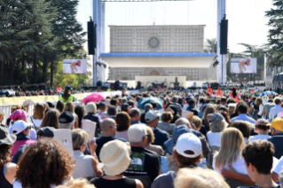 9-Pastoralbesuch in L’Aquila: Heilige Messe