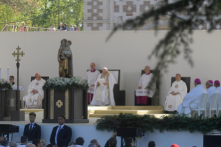 10-Pastoralbesuch in L’Aquila: Heilige Messe