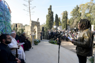 2-Viaje apostólico a Malta: Encuentro con los migrantes