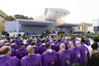 4-Apostolic Journey to Malta: Holy Mass