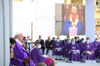 3-Apostolic Journey to Malta: Holy Mass