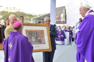 10-Apostolic Journey to Malta: Holy Mass