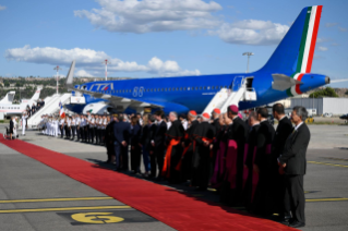 5-Viagem Apostólica a Marselha: Recepção Oficial por parte do Presidente da República