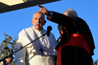 16-Viagem Apostólica a Marselha: Momento de recolhimento com os Líderes Religiosos junto ao Memorial dedicado aos marinheiros e aos migrantes desaparecidos no mar