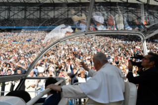 10-Viagem Apostólica a Marselha - Santa Missa