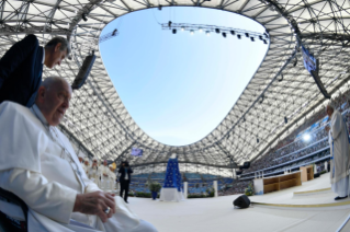 12-Apostolic Journey to Marseille: Holy Mass 