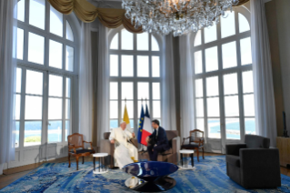 3-Viagem Apostólica a Marselha: Encontro com o Presidente da República