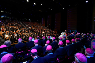9-Voyage apostolique à Marseille : Session conclusive des Rencontres Méditerranéennes