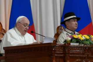 4-Viaje apostólico a Mongolia: Encuentro con las autoridades, la sociedad civil y el Cuerpo Diplomático