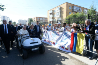 8-Apostolische Reise in die Mongolei: Begegnung mit Bischöfen, Priestern, Missionaren, Personen des geweihten Lebens und pastoralen Mitarbeitern 