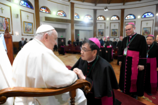 23-Apostolische Reise in die Mongolei: Begegnung mit Bischöfen, Priestern, Missionaren, Personen des geweihten Lebens und pastoralen Mitarbeitern 