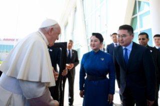 0-Viaje apostólico a Mongolia: Ceremonia de despedida
