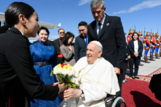 4-Viaggio Apostolico in Mongolia: Cerimonia di congedo 