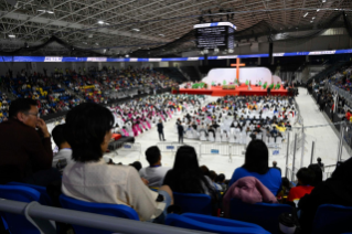 37-Viagem Apostólica à Mongólia: Santa Missa na “Steppe Arena”