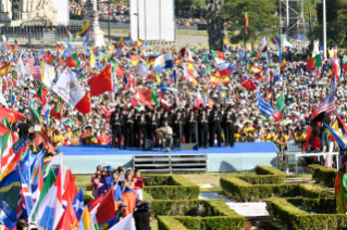 14-Viaje apostólico a Portugal: Ceremonia de acogida