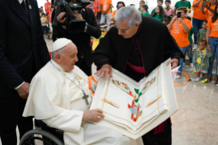 9-Apostolic Journey to Portugal: Meeting with Representatives of Some Aid and Charity Centres  