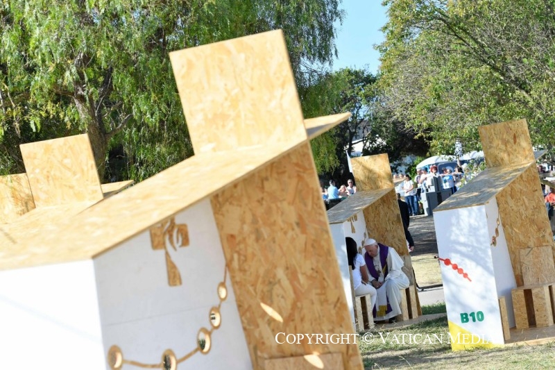 8-Apostolische Reise nach Portugal: Beichtgelegenheit f&uuml;r Jugendliche WJT-Teilnehmer