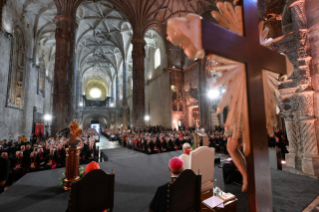 17-Apostolische Reise nach Portugal: Vesper mit Bischöfen, Priestern, Diakonen, Personen des geweihten Lebens, Seminaristen und Pastoralarbeitern