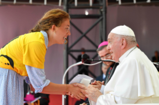 3-Viagem Apostólica a Portugal: Encontro com os voluntários da JMJ