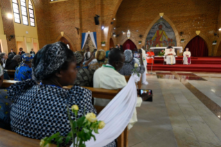 25-Viaggio Apostolico nella Repubblica Democratica del Congo: Incontro di preghiera con i Sacerdoti, i Diaconi, i Consacrati, le Consacrate e i Seminaristi 