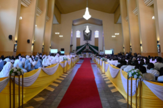 16-Apostolic Journey to South Sudan: Meeting with Bishops, Priests, Deacons, Consecrated Persons and Seminarians