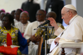 1-Viaje apostólico a la República Democrática del Congo: Encuentro con los jóvenes y los catequistas