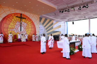 4-Apostolic Journey to the Democratic Republic of Congo: Holy Mass 