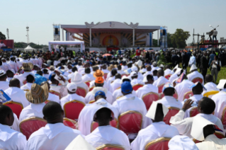 3-Apostolic Journey to the Democratic Republic of Congo: Holy Mass 