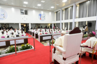 6-Voyage apostolique en République démocratique du Congo : Rencontre avec les évêques au siège de la CENCO (Kinshasa, 3 février 2023)