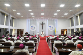 4-Viaggio Apostolico nella Repubblica Democratica del Congo: Incontro con i Vescovi  