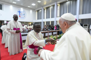 11-Viaggio Apostolico nella Repubblica Democratica del Congo: Incontro con i Vescovi  